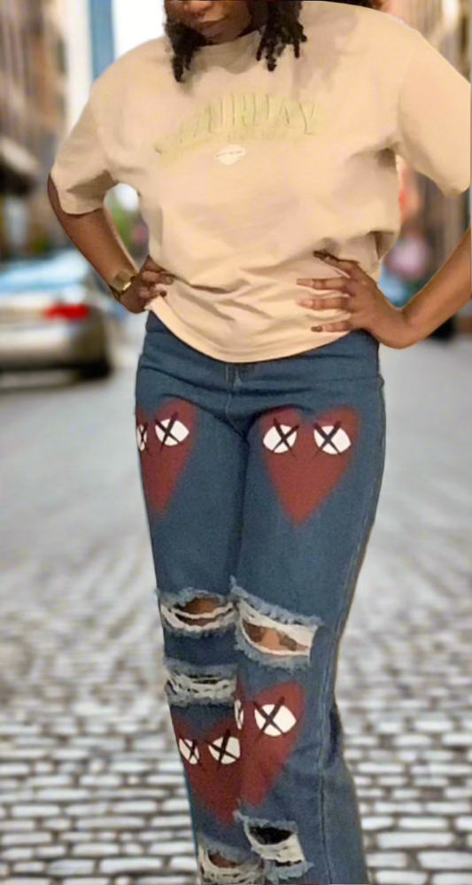 Petite-fit denim jeans with a charming red heart design